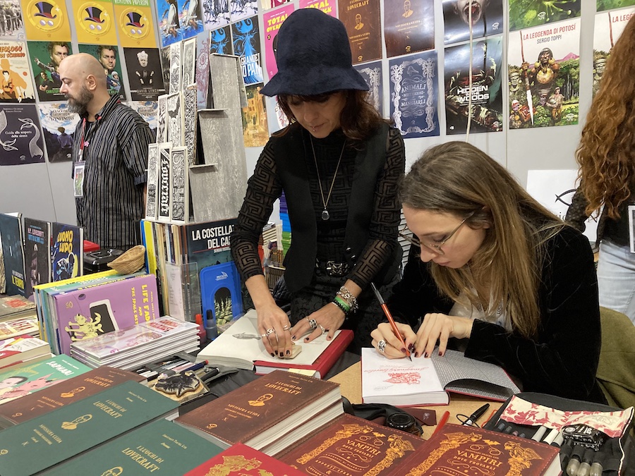 Sara Vettori e Caterina Scardillo a Lucca Comics & Games 2023